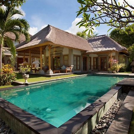 Taman Sari Bali Cottages Banyuwedang Zimmer foto
